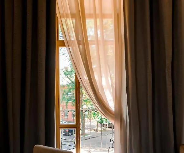 Dvoryansky 酒店 敖德萨