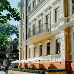 Hotel Dvoryansky 4*