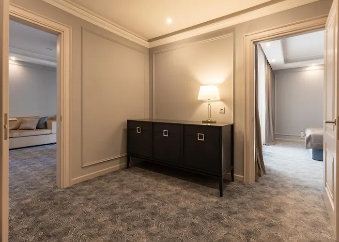 Готель Dvoryansky Одеса