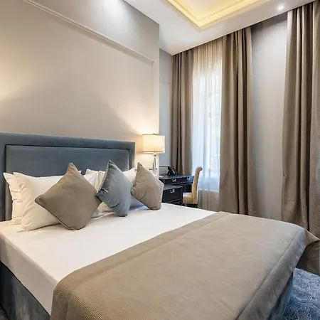 Hotel Dvoryansky 4*